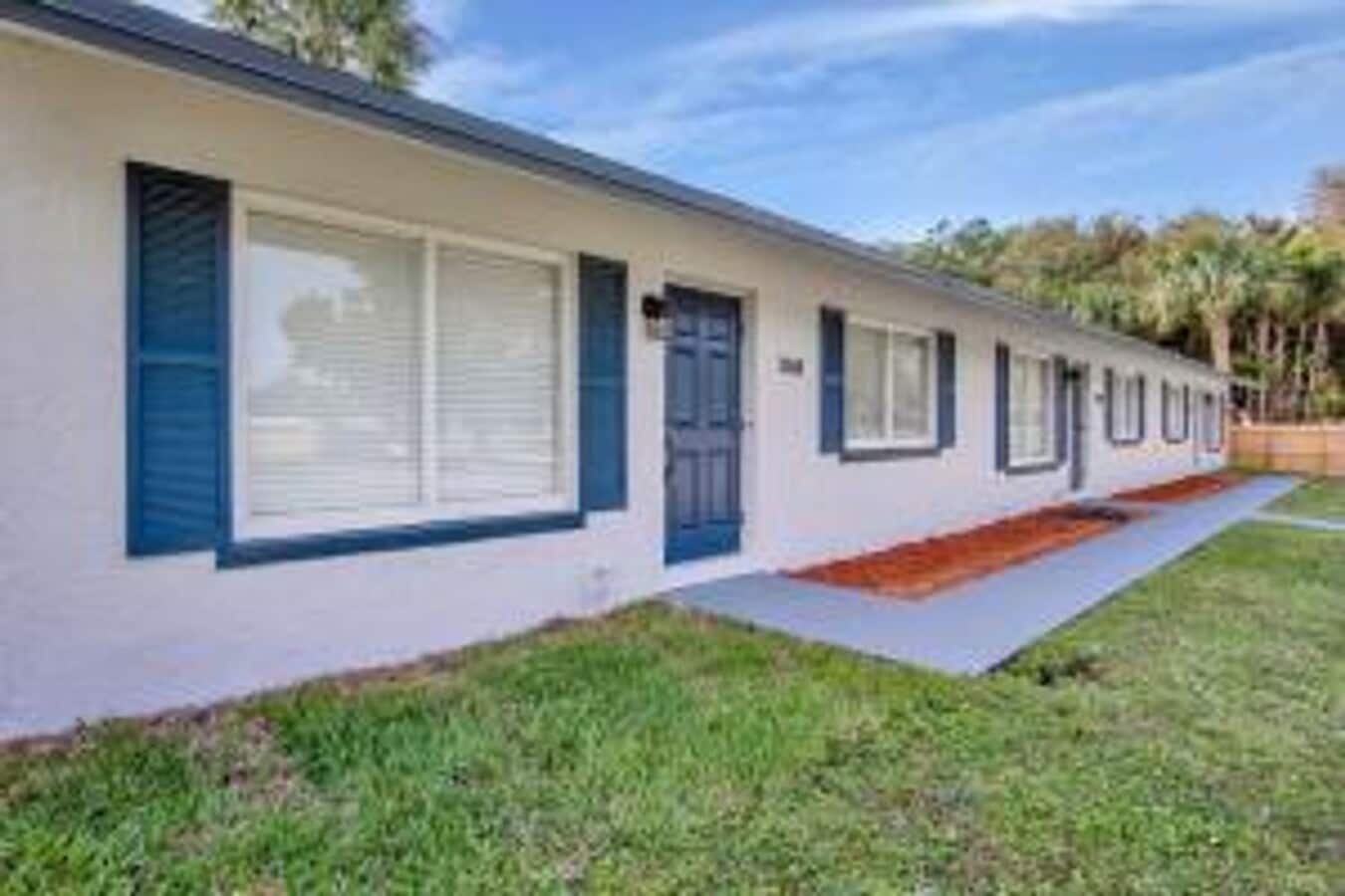 Near Congress & Forest Hill - Near Congress & Forest Hill