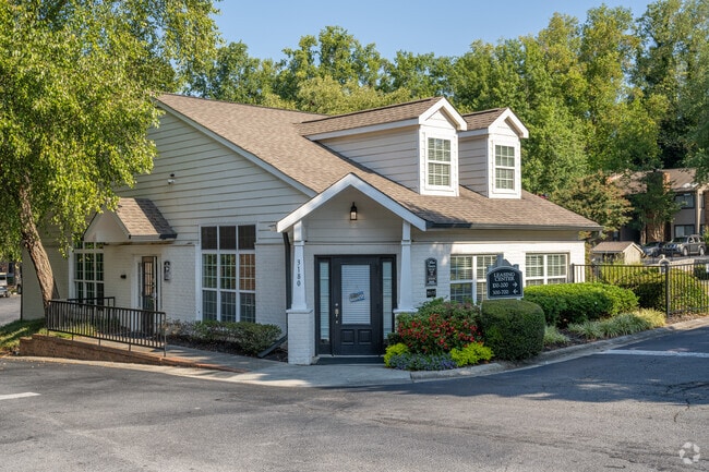 LEASING OFFICE