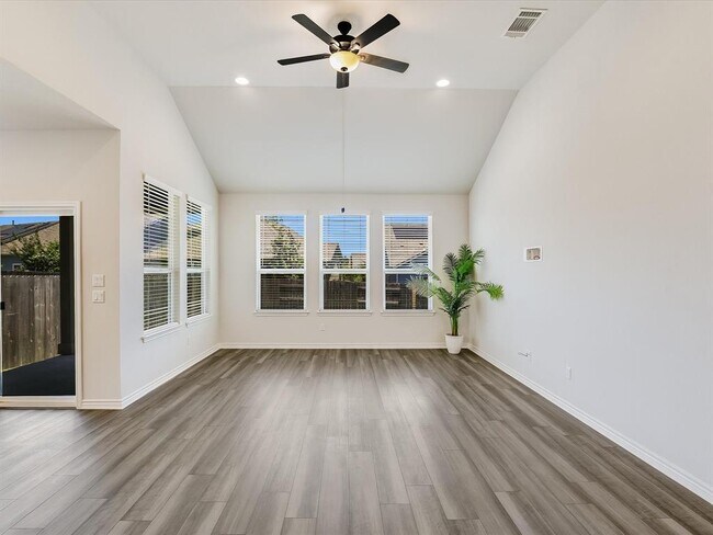 Photo - 228 Wild Sage Ln