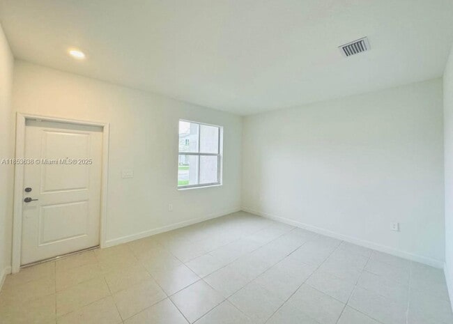 Photo - 1658 SE 26th Ter