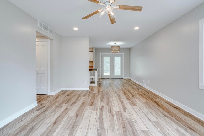 Photo - 1334 Miller Ave