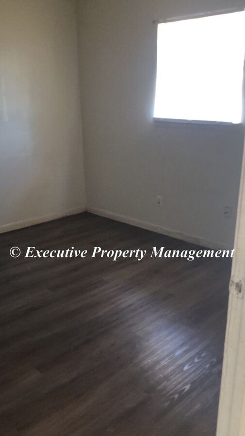 Photo - 406 Sunset Ln Unit A