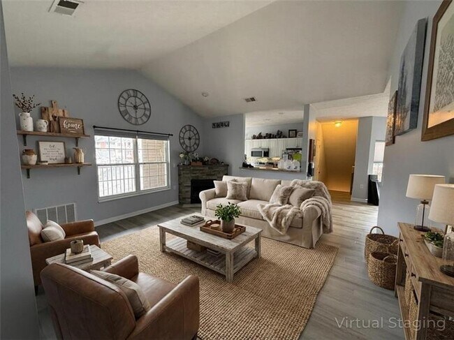 Photo - 324 Stockton Ridge