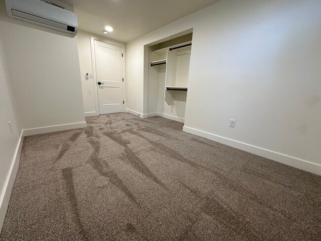 Photo - 2161 S Nowell Cir Unit 2161 Nowell