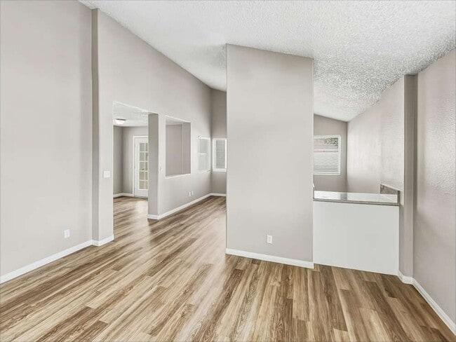 Photo - 3301 Hyannis Cir