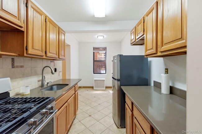 Photo - 1 Broad Pkwy Unit 3M