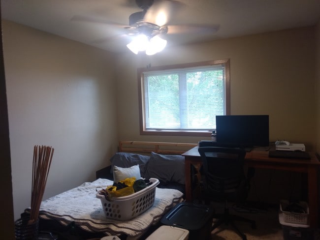 Photo - 1003 Emerald Ct Unidad 3