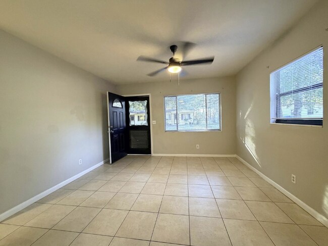 8308 Doloma Ct Unit 8308 Doloma Ct