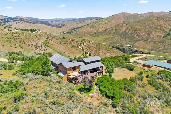 Photo - 7 Whitehawk Cir