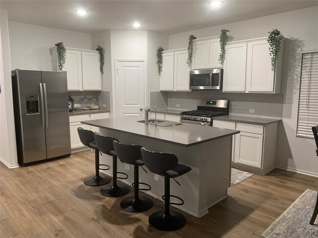 Photo - 1712 Cobblecrest Ln