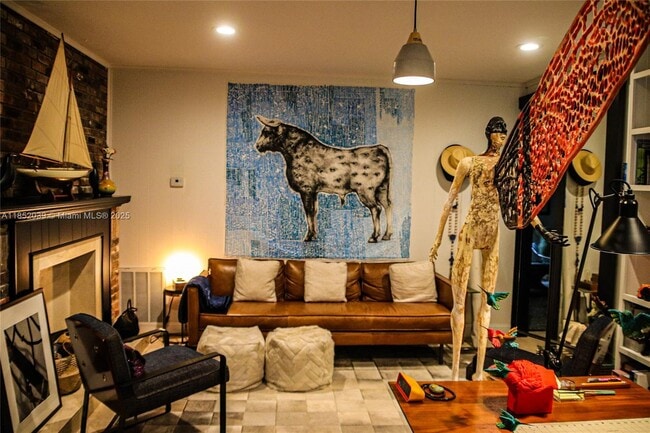 Photo - 10700 Old Cutler Rd