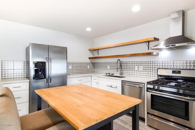 Photo - 3140 E Glenrosa Ave Unidad # 3