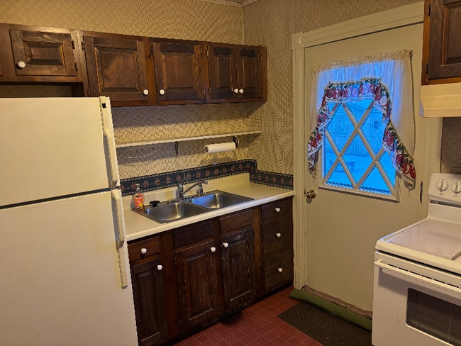 Photo - 46 Court St Unit # 1