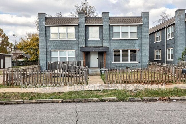 Photo - 2325 NW 12th St Unit D