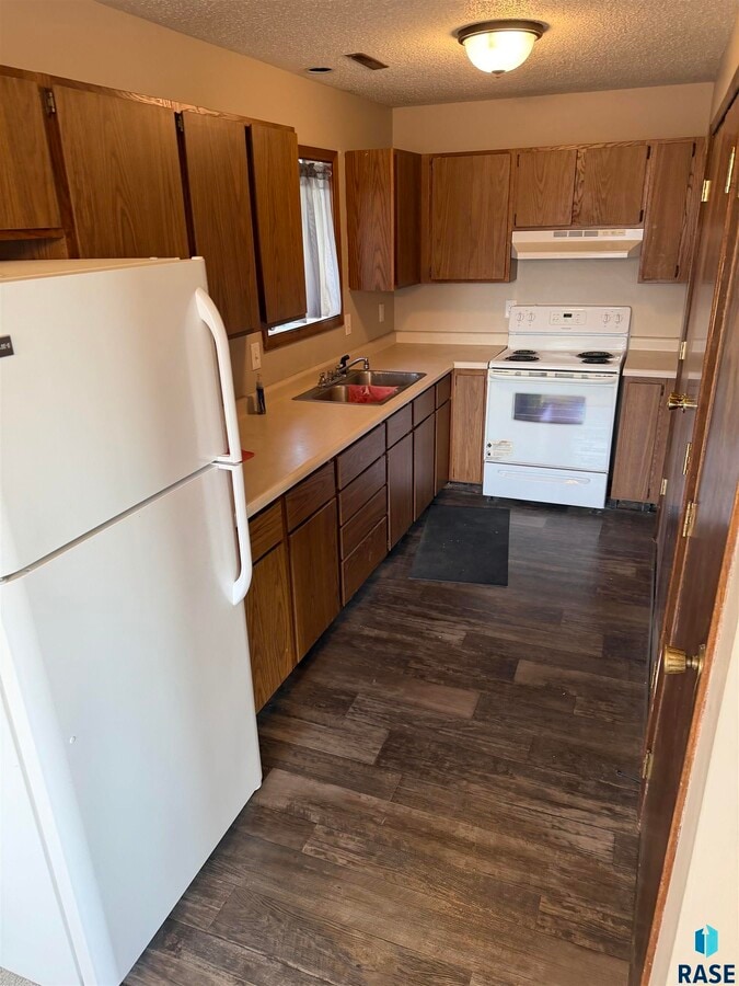 Photo - 900 N Kiwanis Ave