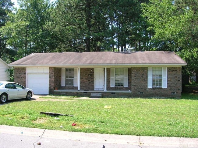 Photo - 7411 Debbie Dr House