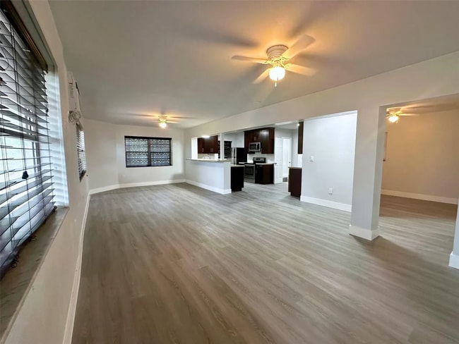 Photo - 1390 Riverland Rd Unidad 1