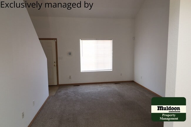 Photo - Very Nice Eagleridge Home! Pet Friendly