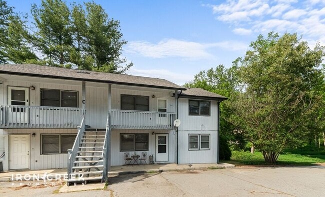 Photo - 20 Brookdale Rd