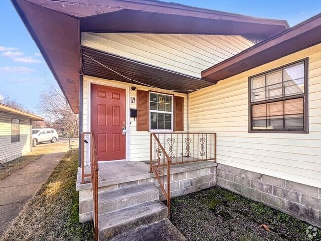 Building Photo - 1855 S Cross St Rental