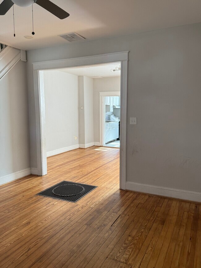 Photo - 74X Melville Ave