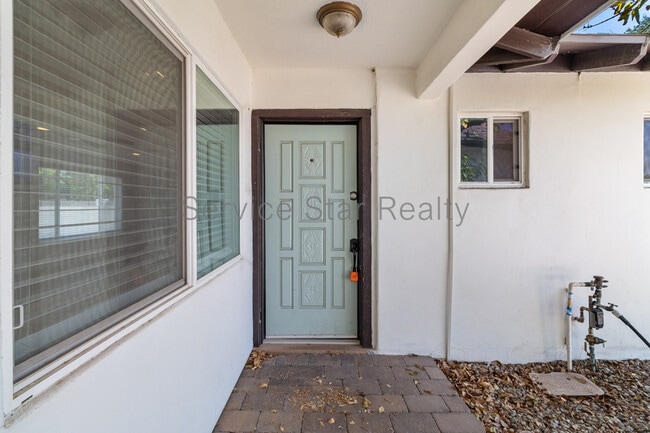 Photo - 2537 N 65th St