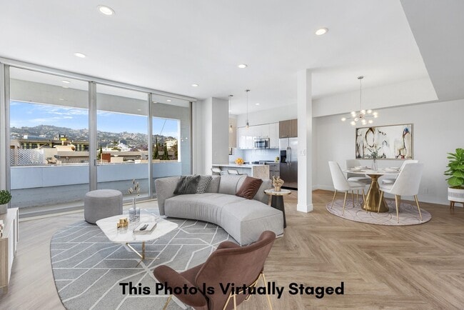 Building Photo - 409 Palm