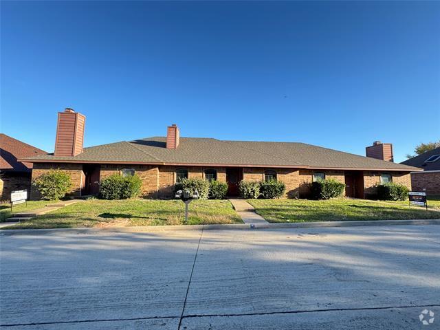 Building Photo - 530 Post Oak Ln Rental