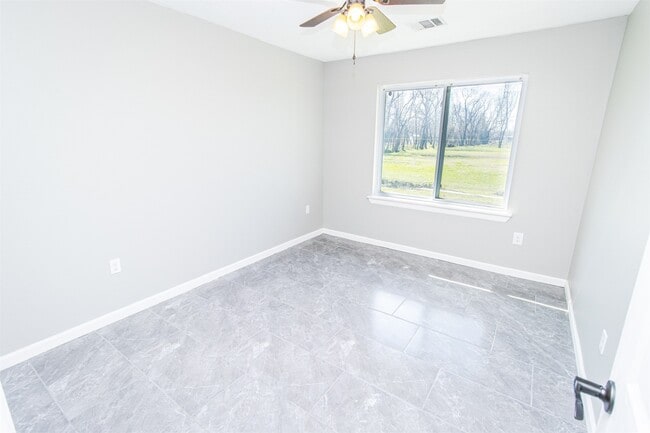 627 West Dr