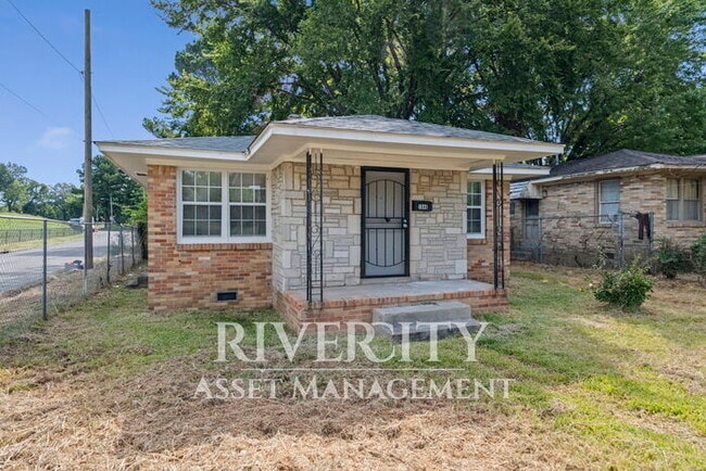 Photo - NICE 4 BEDROOM HOME NEAR NORTH HOLLYWOOD!!...