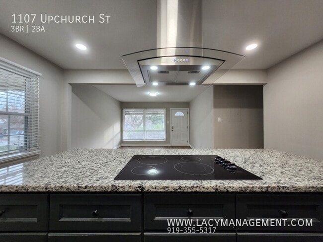 Photo - 1107 Upchurch St