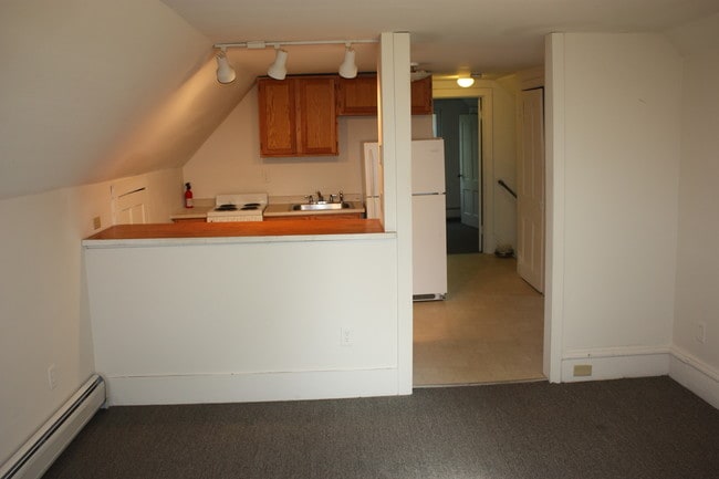 Photo - 43 N Willard St Unidad 2