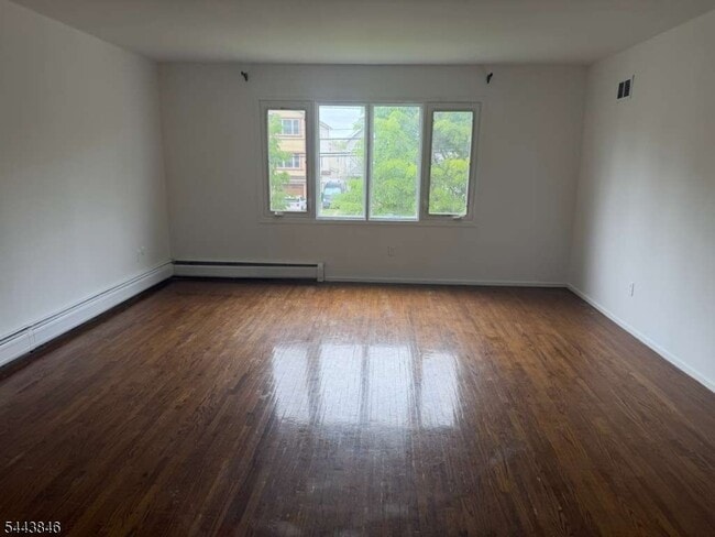 516 Jersey Ave