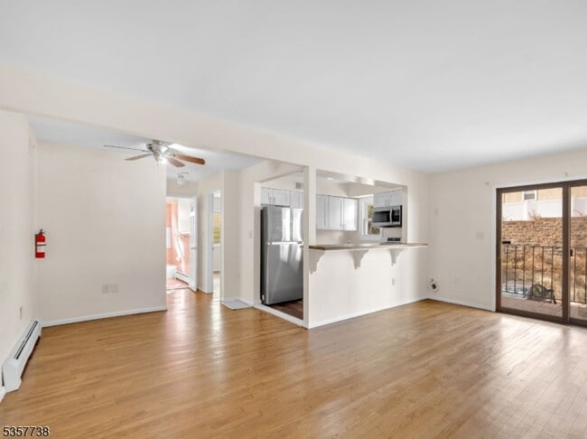 Photo - 349 Gorge Rd