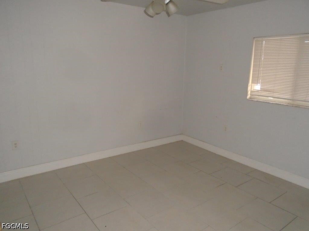 Photo - 2623 Linhart Ave