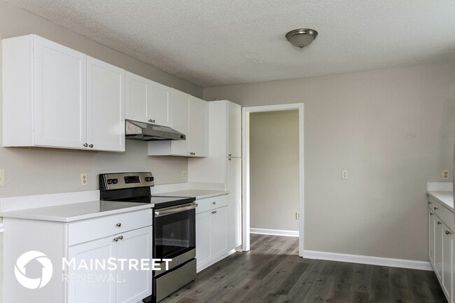 Photo - 304 Marylebone Dr