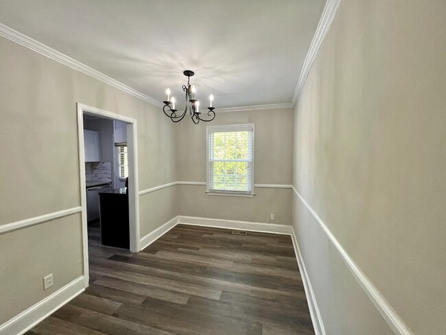 Photo - Freshly Painted Elizabeth Townhome Unit 204 N Laurel Ave #5d