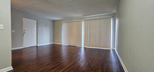 Photo - 3809 Briar Pl Unit 6