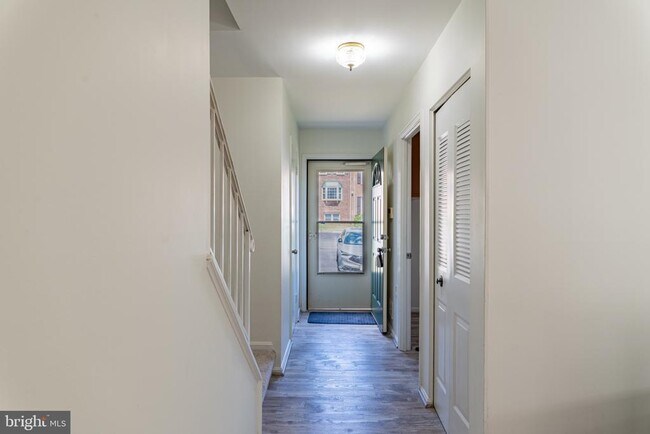 Photo - 2913 Seminole Rd