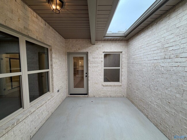 Photo - 433 Lando Cain Rd