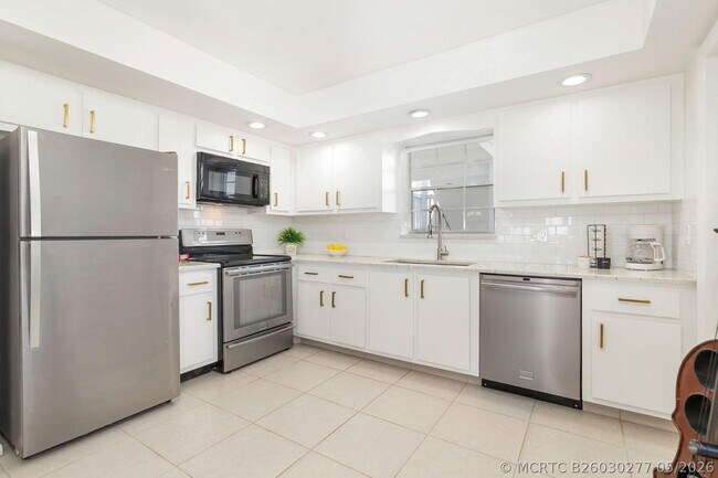 Photo - 907 Marina Dr Unit 310