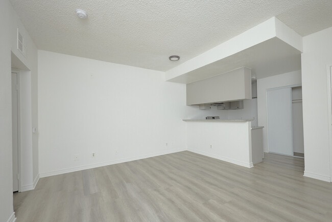 1809 Berendo N St Unit 1