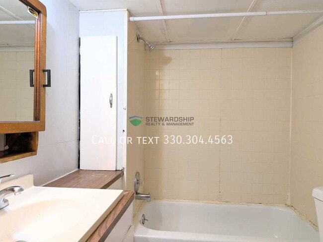 Photo - 5011 Settlers Trce Unidad 7