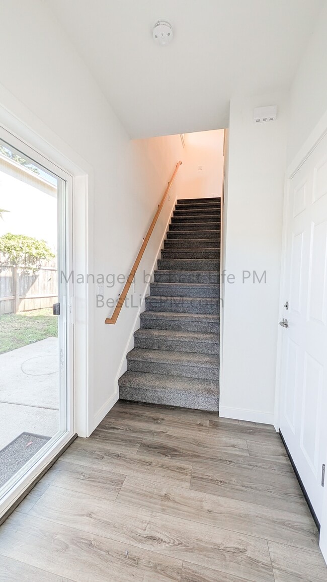 Photo - 21812 SE Ankeny St