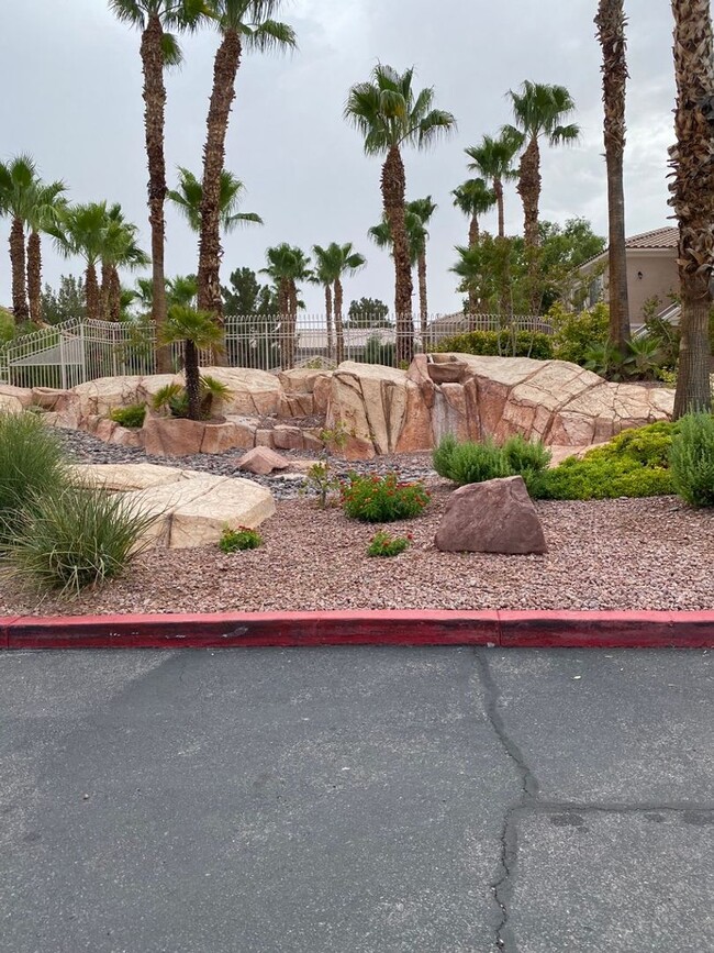 Photo - 10525 Autumn Pine Ave