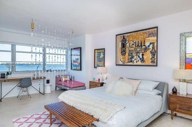 Photo - 20 Island Ave