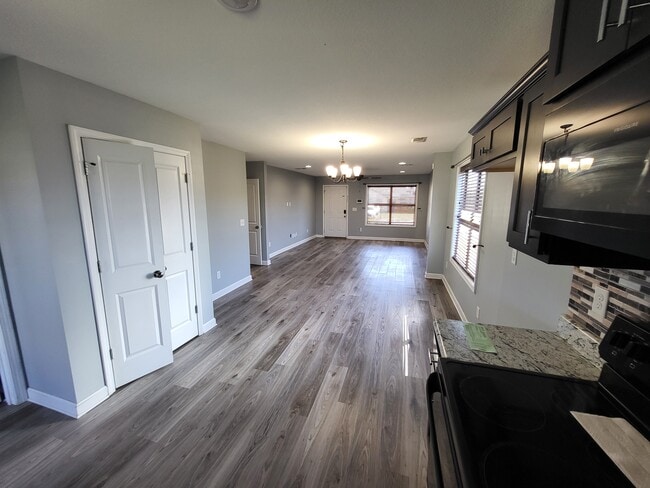 Photo - 162 Wexford Way