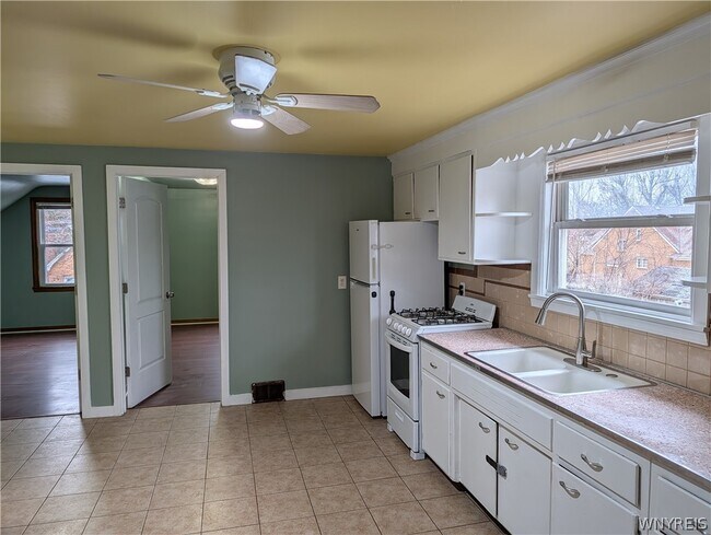 Photo - 162 Stewart Ave