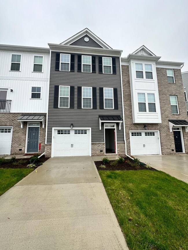 Photo - 7117 Leire Ln Townhome