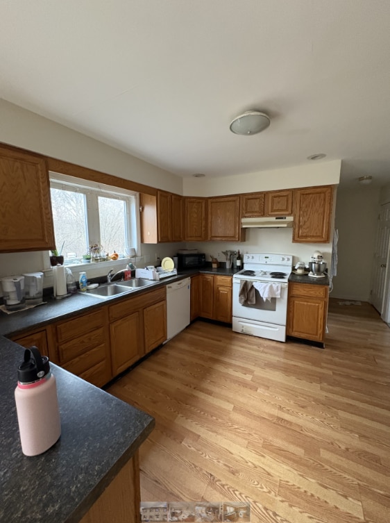 Photo - 298 Belchertown Rd